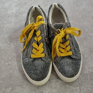 Steve madden silver sparkling sneakers